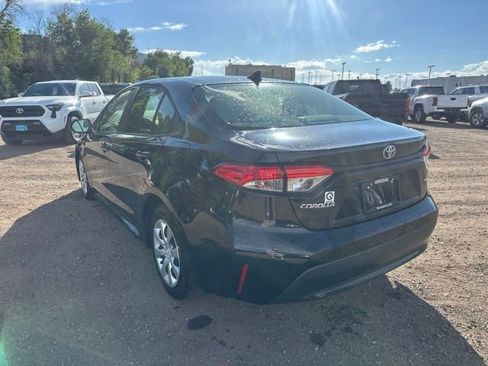 Used 2023 Toyota Corolla LE FWD image 3