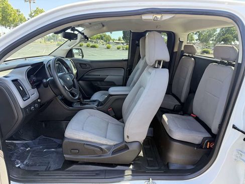 Used 2018 Chevrolet Colorado W/T w/ WT Convenience Package image 13