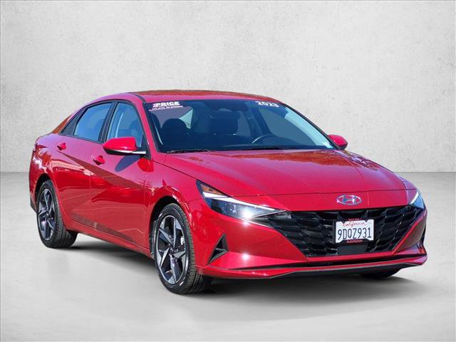 Used 2023 Hyundai Elantra SEL w/ Convenience Package FWD image 3