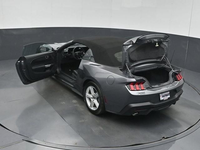 Used 2026 Ford Mustang Premium RWD image 54