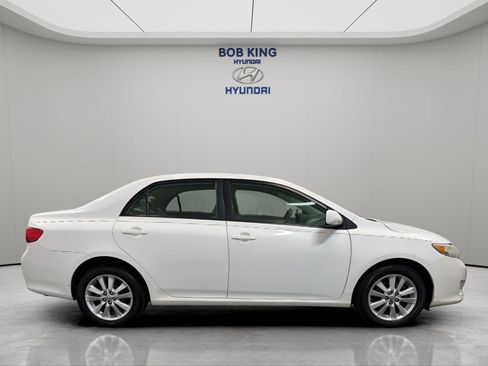 Used 2010 Toyota Corolla XLE FWD image 6