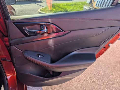 Used 2019 Nissan Maxima Platinum image 23