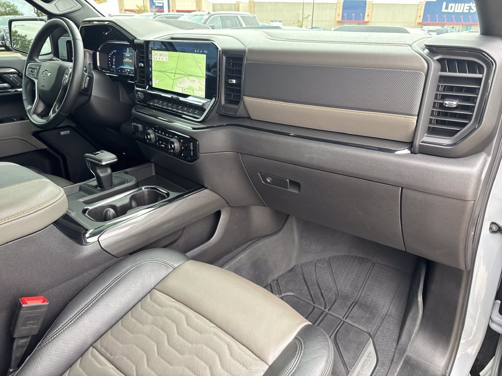 Used 2025 Chevrolet Silverado 1500 ZR2 w/ Technology Package AWD/4WD image 45
