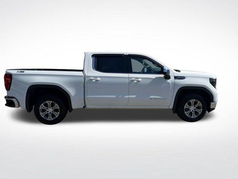 Certified 2022 GMC Sierra 1500 SLE AWD/4WD image 4
