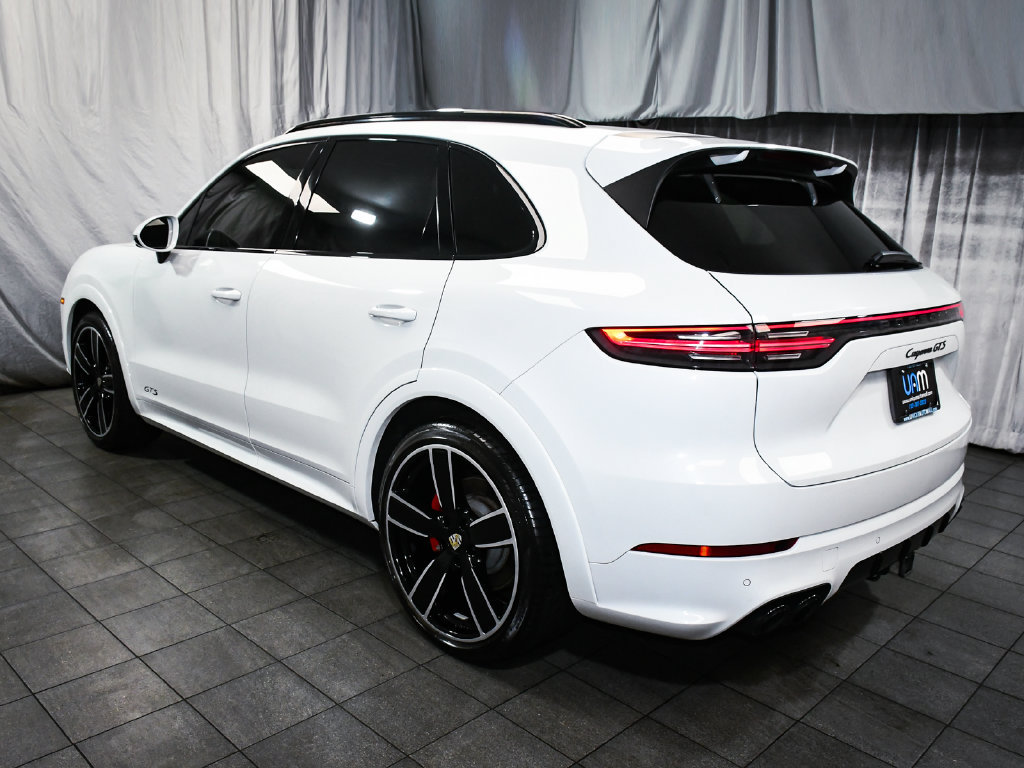 Used 2021 Porsche Cayenne GTS w/ Premium Package Plus AWD/4WD image 4