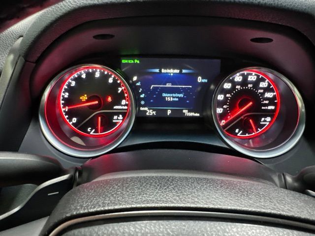 Used 2018 Toyota Camry XSE FWD image 16