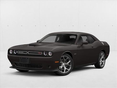 Used 2022 Dodge Challenger GT w/ Blacktop Package RWD image 1