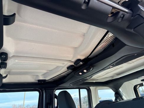 New 2026 Jeep Wrangler Unlimited Sport AWD/4WD image 21