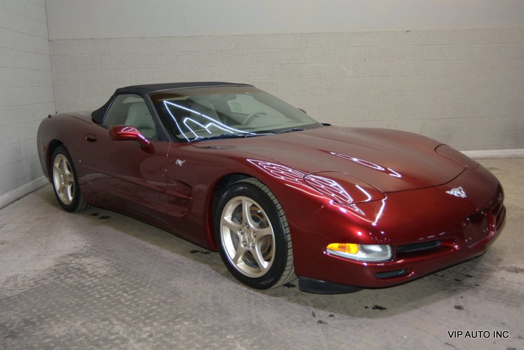 Used 2003 Chevrolet Corvette Convertible w/ Preferred Equipment Group1 RWD image 3