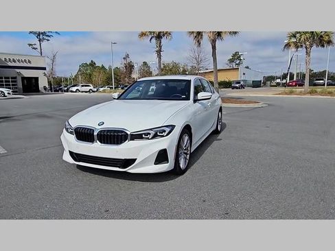 Used 2024 BMW 330e image 32