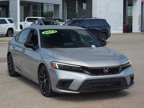 Used 2023 Honda Civic Sport image 22