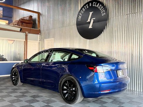 Used 2021 Tesla Model 3 Long Range AWD/4WD image 3