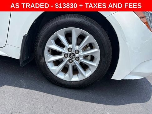Used 2021 Toyota Corolla LE w/ LE Convenience Package FWD image 8
