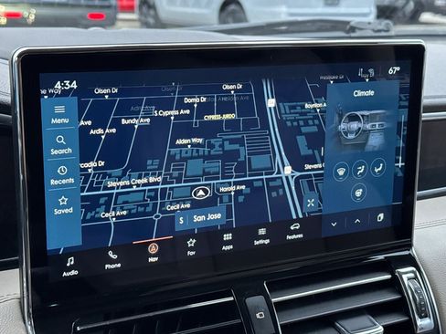 Used 2022 Lincoln Navigator L Reserve image 18