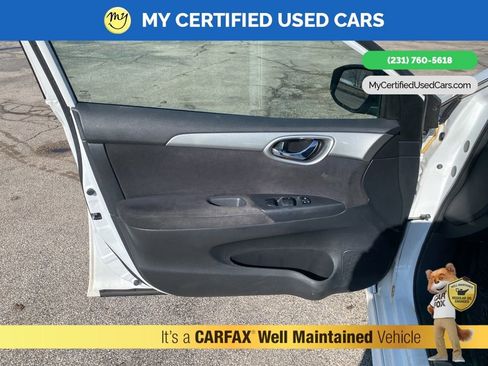 Used 2013 Nissan Sentra SR image 9