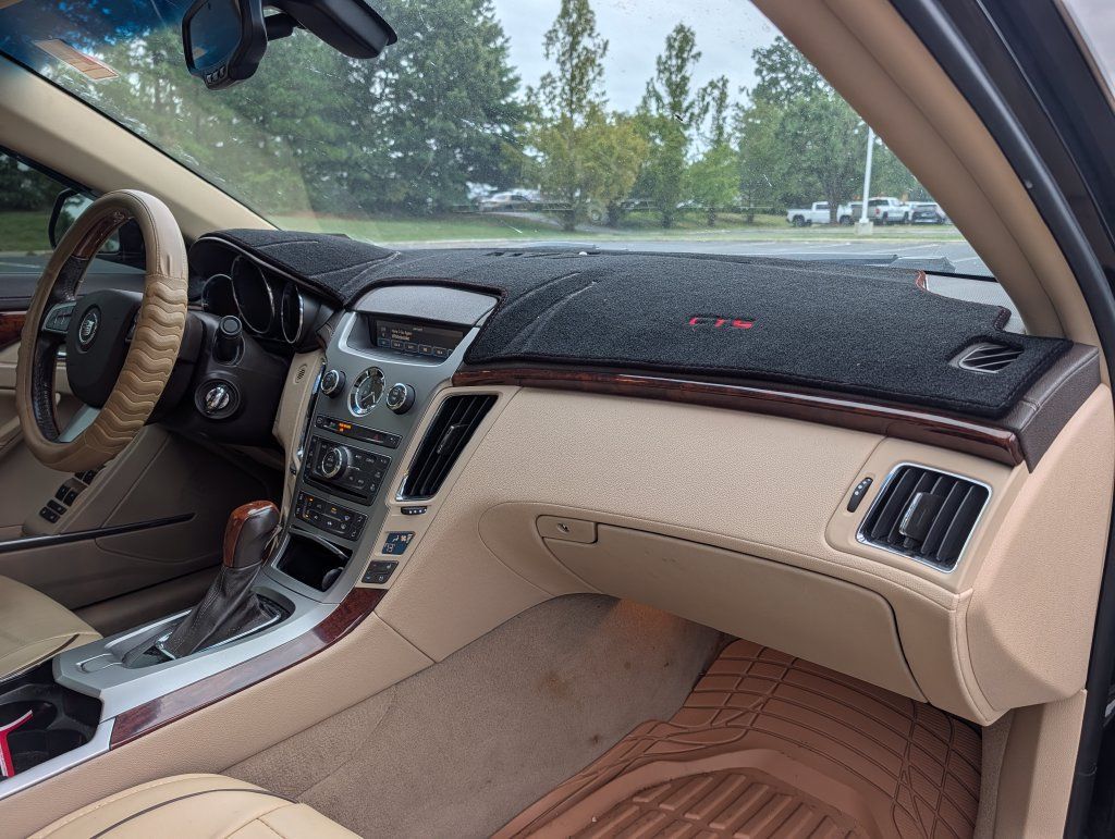 Used 2012 Cadillac CTS Premium RWD image 10