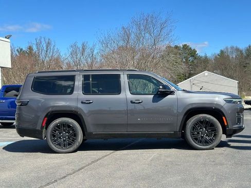 New 2026 Jeep Grand Wagoneer Limited AWD/4WD image 7
