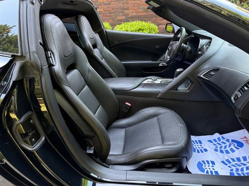 Used 2016 Chevrolet Corvette Stingray Coupe w/ Carbon Flash Badge Package RWD image 60