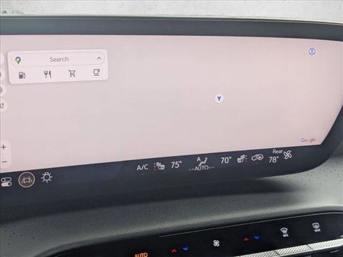 Used 2025 Buick Enclave Avenir w/ Super Cruise Package image 13