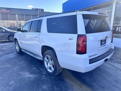 Used 2015 Chevrolet Suburban LT image 15