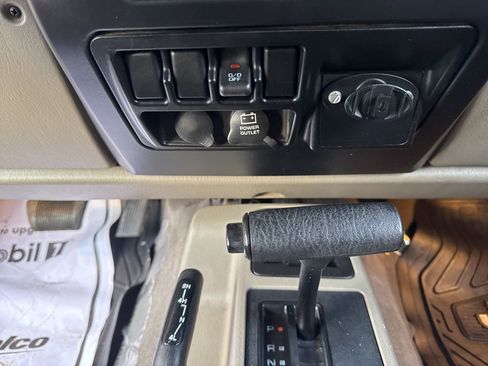 Used 2004 Jeep Wrangler Sport w/ 30" Tire & Wheel Group image 15