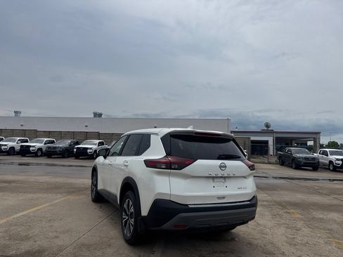 Certified 2023 Nissan Rogue SV AWD/4WD image 17