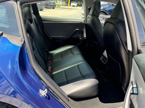 Used 2025 Tesla Model 3 Long Range RWD image 15