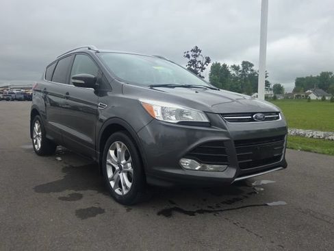 Used 2016 Ford Escape Titanium FWD image 1