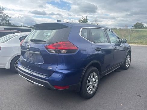 Certified 2018 Nissan Rogue S AWD/4WD image 3