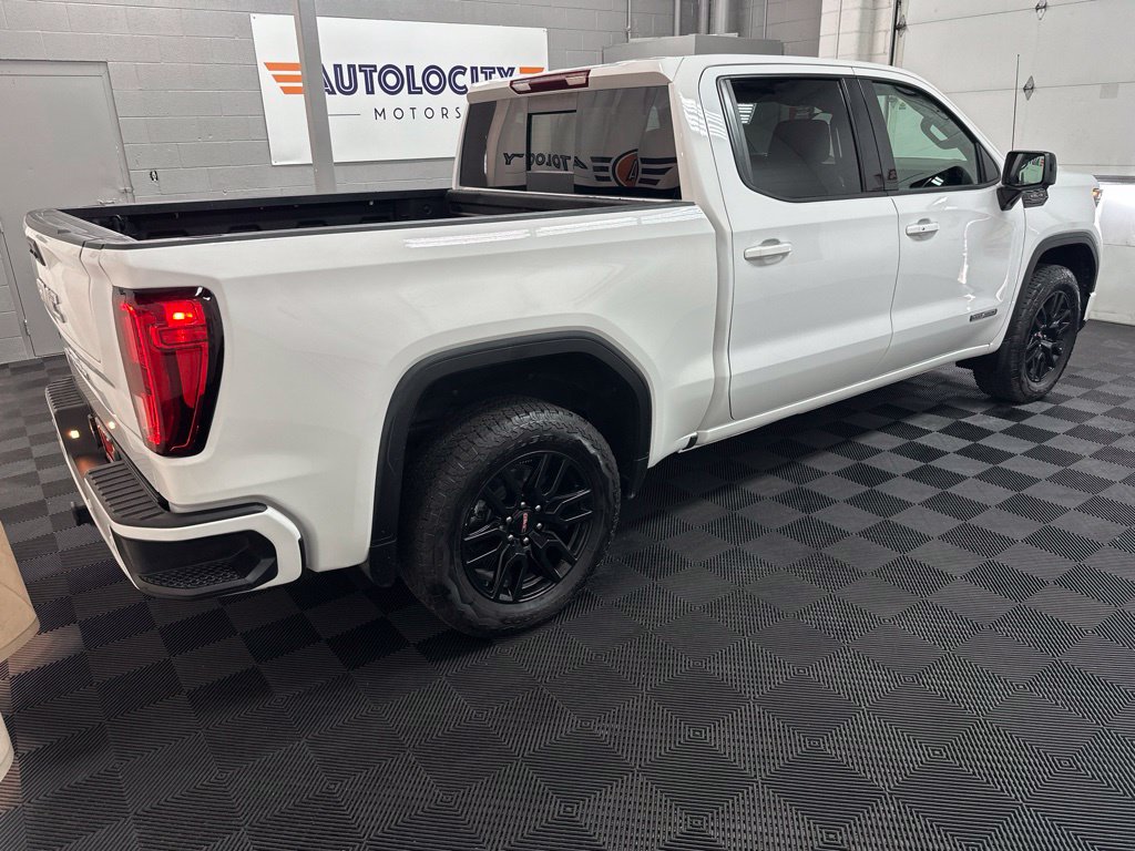Used 2025 GMC Sierra 1500 Elevation w/ Elevation Premium Package AWD/4WD image 10