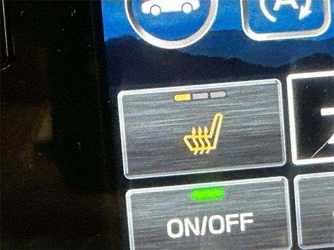 Used 2024 Subaru Outback Premium image 16