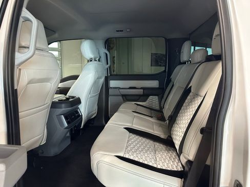 Used 2024 Ford F250 XLT w/ FX4 Off-Road Package image 40