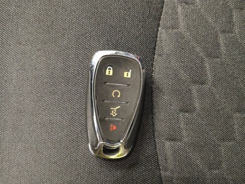 Used 2019 Chevrolet Equinox LT w/ Driver Convenience Package FWD image 32