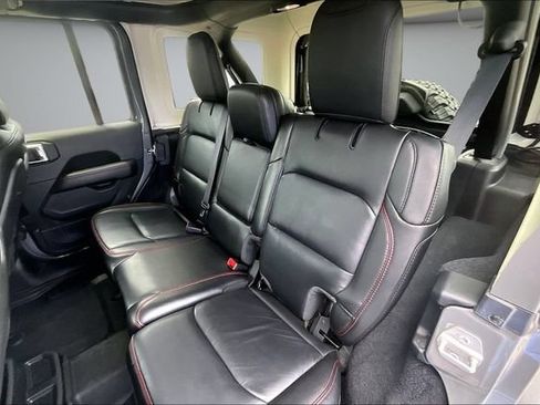 Used 2020 Jeep Wrangler Unlimited Rubicon AWD/4WD image 22