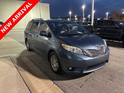 Used 2016 Toyota Sienna XLE w/ XLE Navigation Package