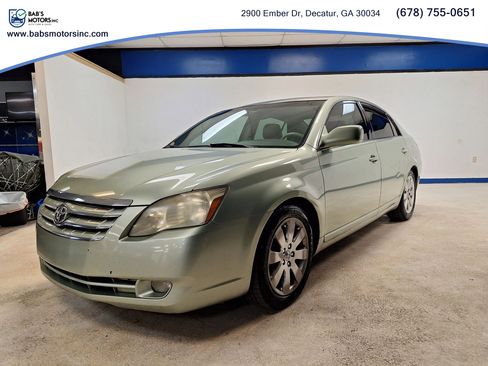 Used 2006 Toyota Avalon XL image 1