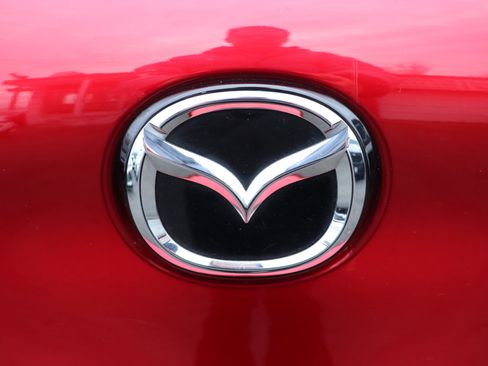 Used 2023 MAZDA MAZDA3 s image 57