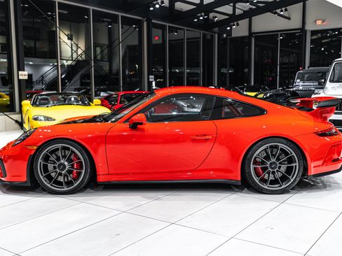 Used 2018 Porsche 911 GT3 image 37