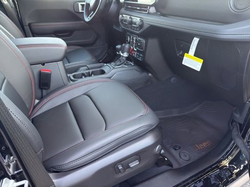 New 2026 Jeep Wrangler Unlimited Rubicon 392 image 27