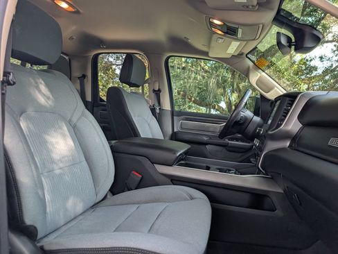Used 2020 RAM 1500 Big Horn AWD/4WD image 21