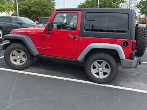 Used 2012 Jeep Wrangler Rubicon w/ Dual Top Group image 2