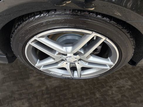 Used 2016 Mercedes-Benz E 350 4MATIC Sedan image 35