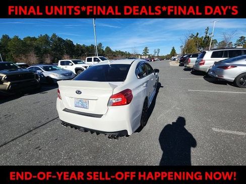 Used 2015 Subaru WRX STI image 11