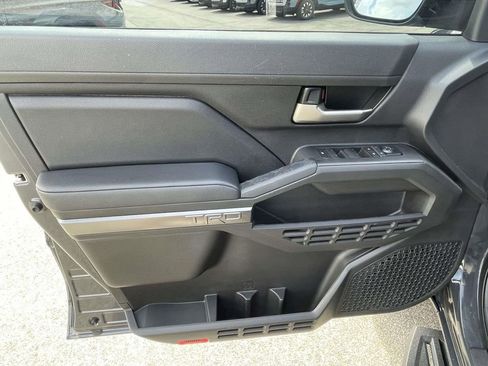 Used 2024 Toyota Tacoma TRD Sport RWD image 18