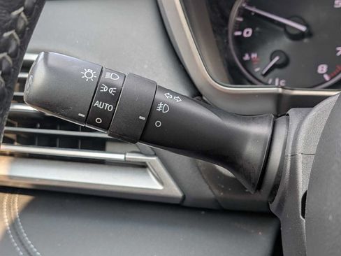Used 2020 Subaru Legacy Limited AWD/4WD image 27