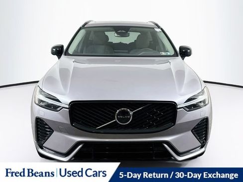 Used 2026 Volvo XC60 B5 Plus w/ Climate Package AWD/4WD image 2