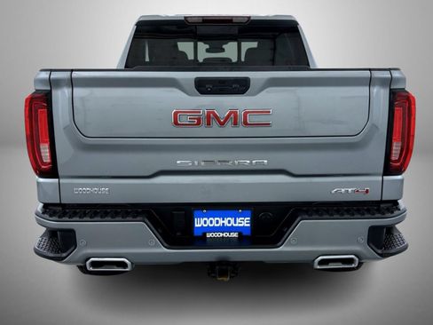 Used 2023 GMC Sierra 1500 AT4 w/ AT4 Premium Package AWD/4WD image 6