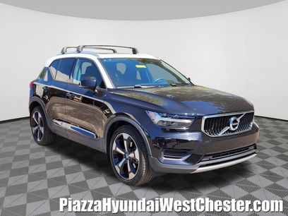Used 2019 Volvo XC40 T5 Momentum