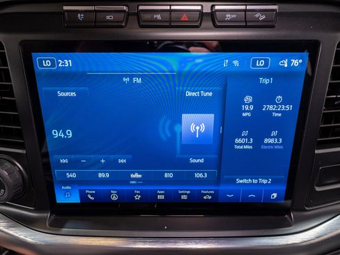 Used 2022 Ford F150 Lariat AWD/4WD image 23