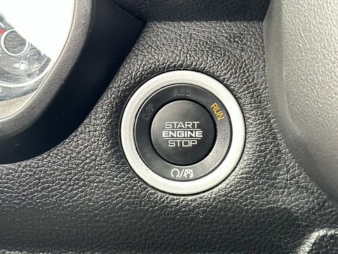 Used 2022 RAM 1500 Big Horn AWD/4WD image 24